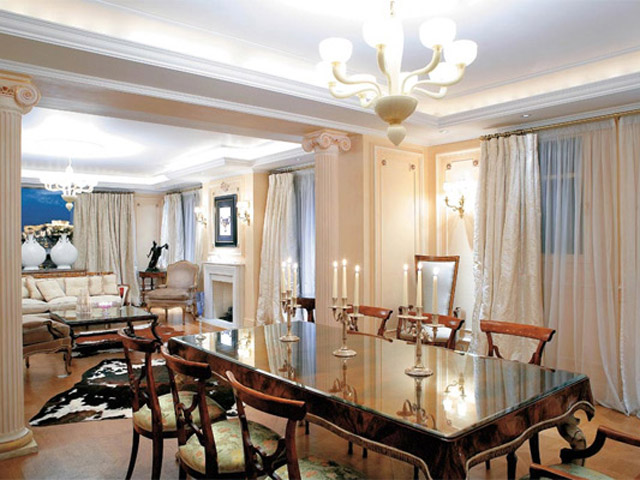 King George Palace: Royal Pethouse Suite Dining Area