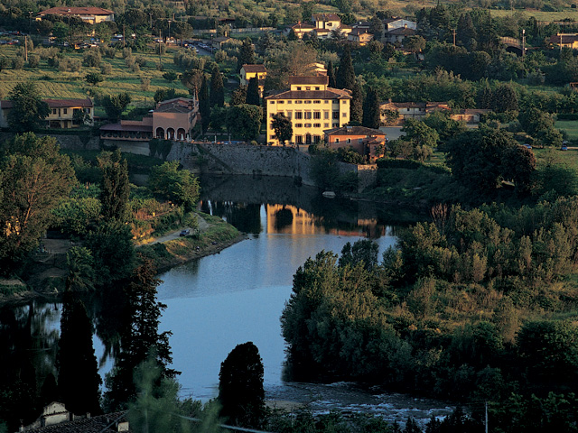 Villa La Massa: General View