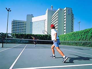 Dedeman Resort Antalya: Tennis Court