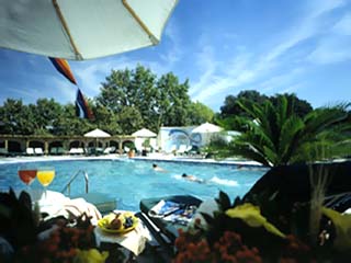 Ceylan Inter Continental Istanbul: Swimming Pool