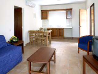 Avanti Village Holiday Resort: Room