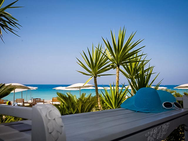 12 Dodeca Sea Resort (ex. Forum Beach Hotel): 