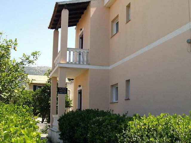 Silver Nests Apartments - 