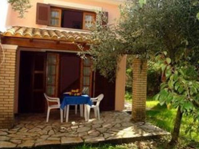 Villa Olive Apartments - 