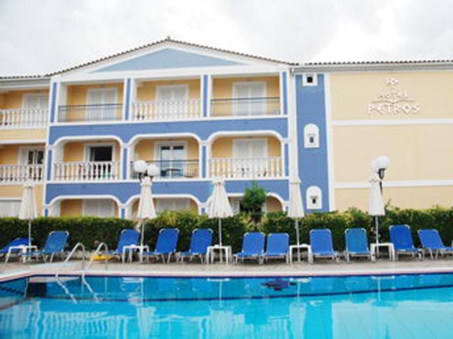 Petros Hotel - 