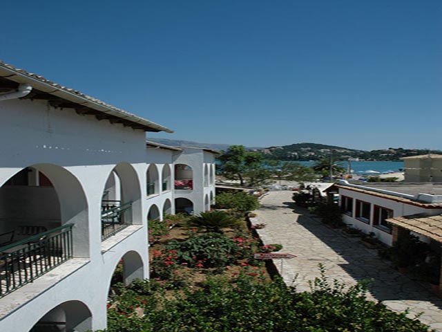 Iliada Beach Hotel - 