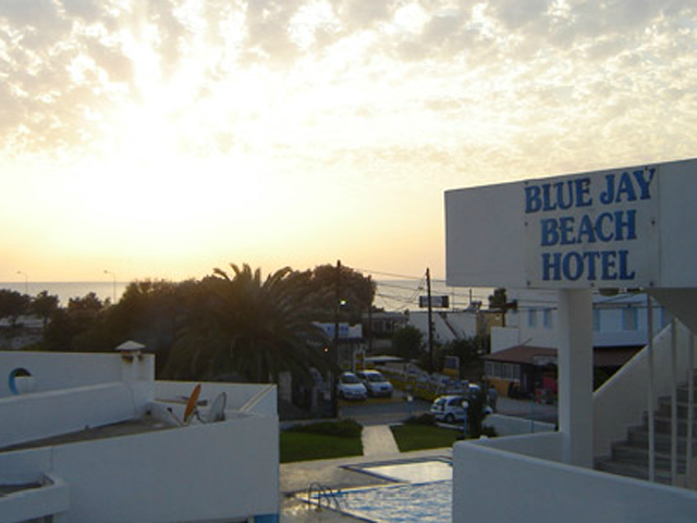 Blue Jay Beach Hotel - 