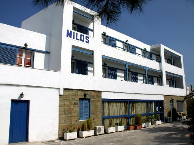 Milos Hotel - 