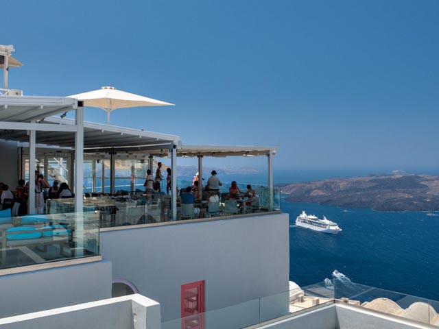 Santorini Royal Suites - 