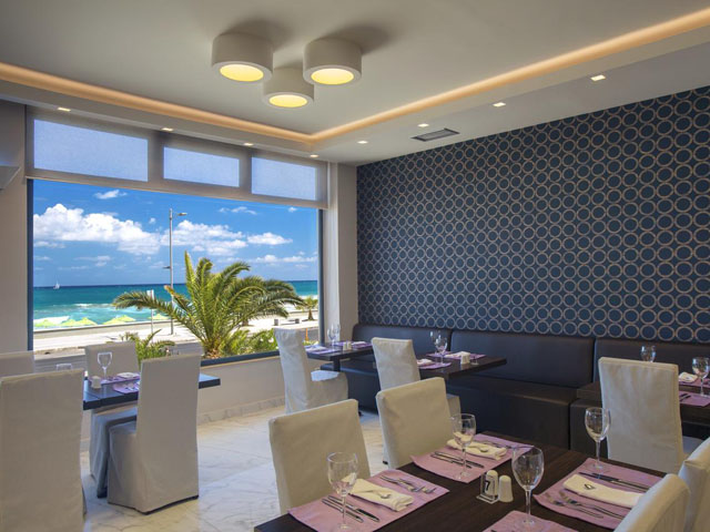 Atlantis Beach Hotel: 