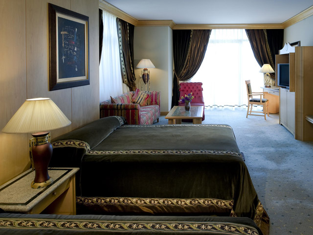 Gloria Verde Resort & Spa: King Suite