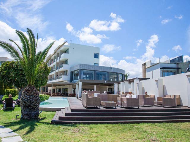 The Ixian Grand Hotel and Suites: 