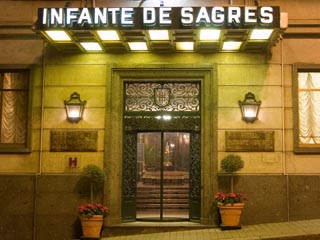 Infante de Sagres Hotel