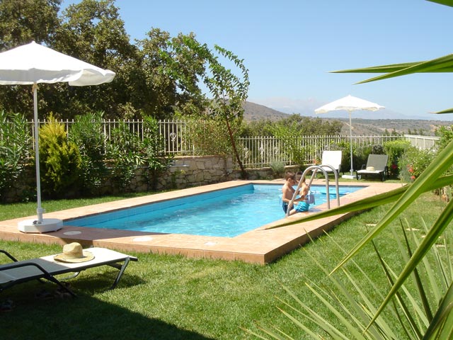 Villa Lotus - Swimming Pool