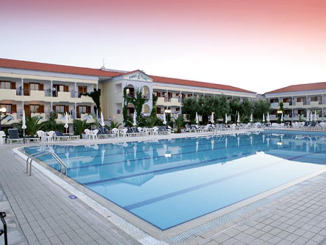 Tresor Sousouras Hotel (ex. Hanioti Palace ) - 