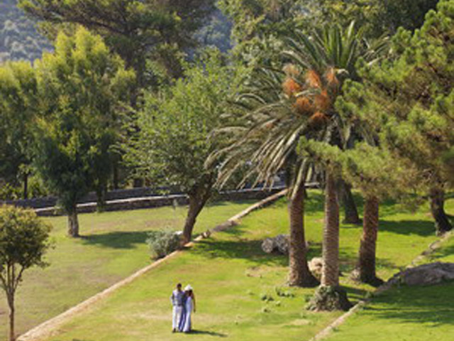 Atlantica Grand Mediterraneo Resort & Spa: Gardens