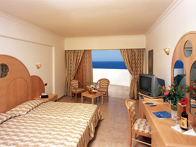 Kalithea Mare & Horizon Hotel: Room