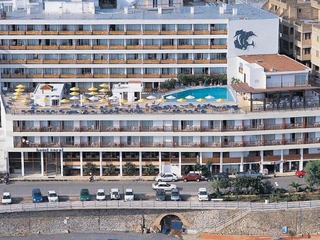 Avra Collection Coral Hotel - 