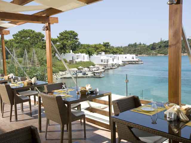 Minos Beach Art Hotel: 