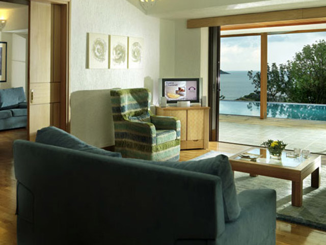 Porto Elounda Golf and SPA Resort: Presidential Suite Living Room