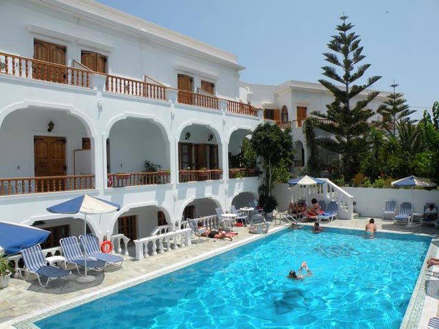 Armonia Hotel Santorini - 
