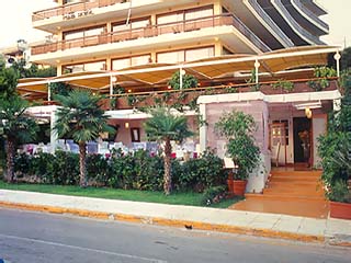 Plaza Vouliagmeni Strand Hotel - Exterior View