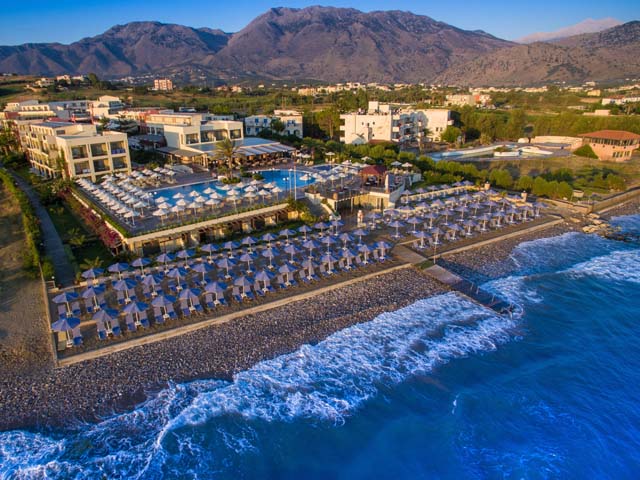 Hydramis Palace Hotel Beach Resort
