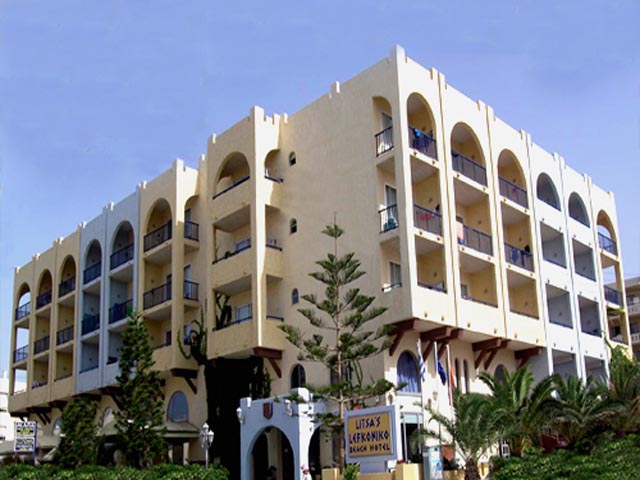 Lefkoniko Beach Hotel